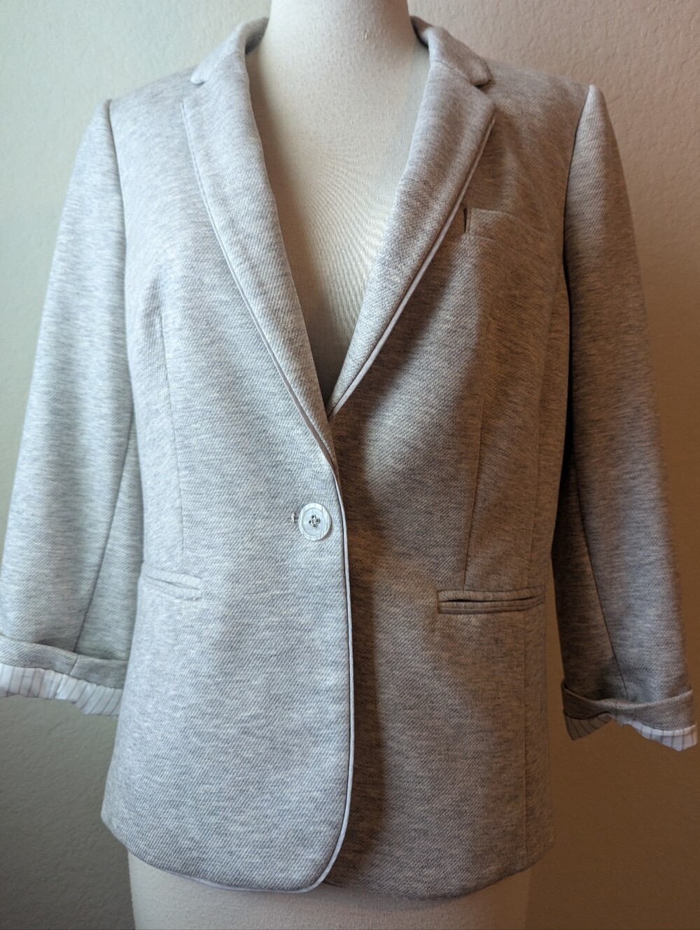 The Limited Light Gray Women's Blazer Jacket, Medium